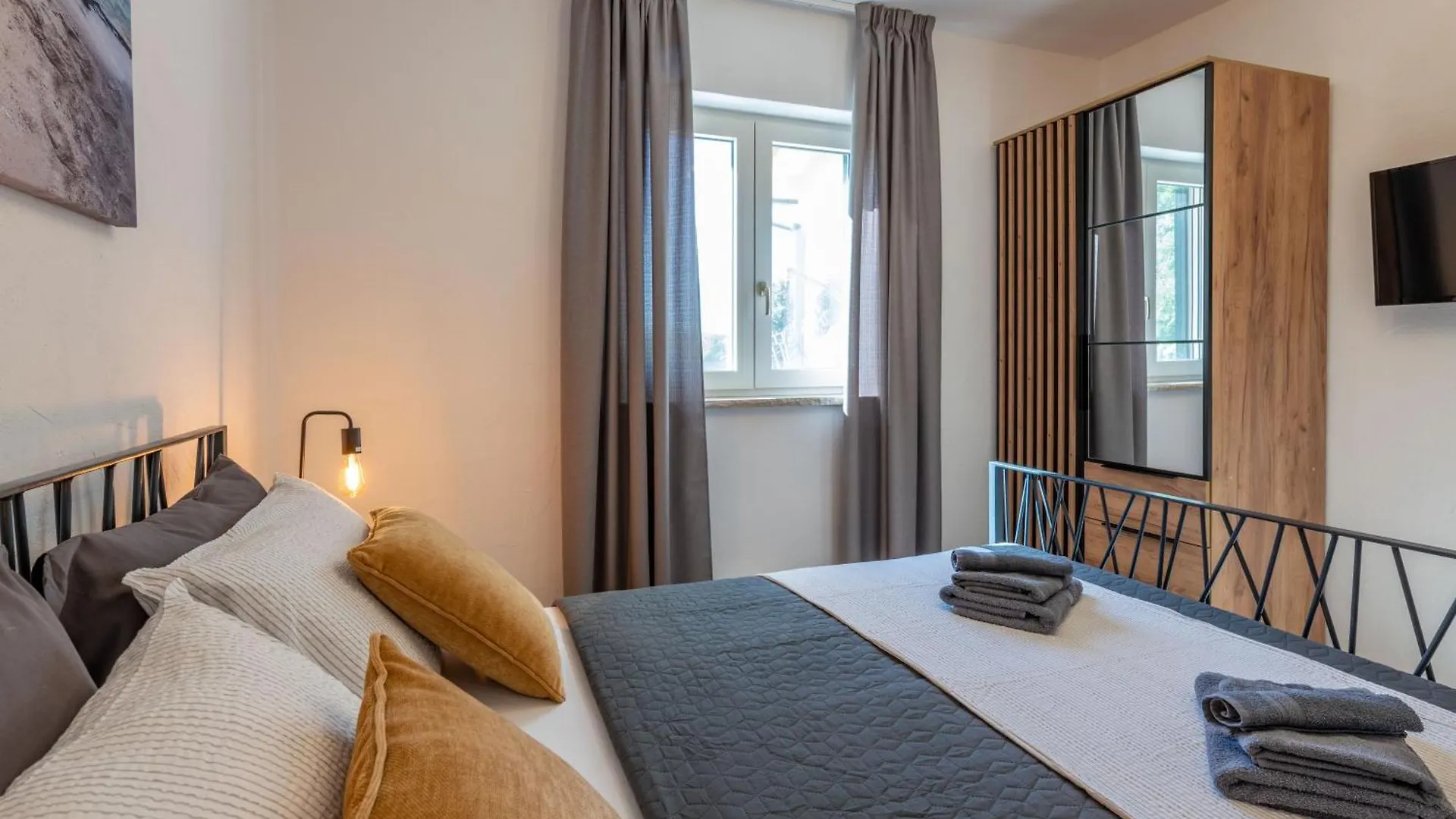 Villa Una, A Charming Villa Surrounded By Nature Vinež بيت للعطل