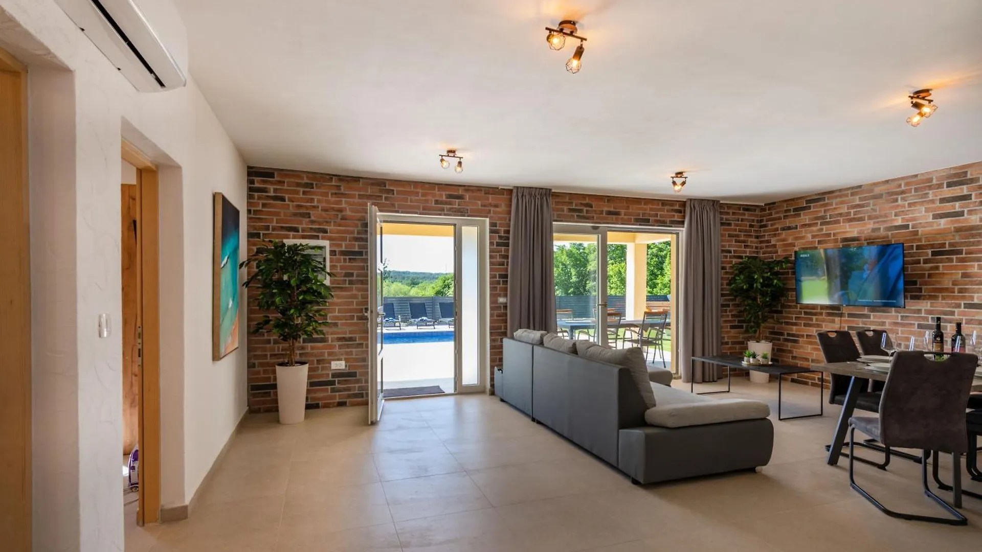 Holiday home Villa Una, A Charming Villa Surrounded By Nature Vinez