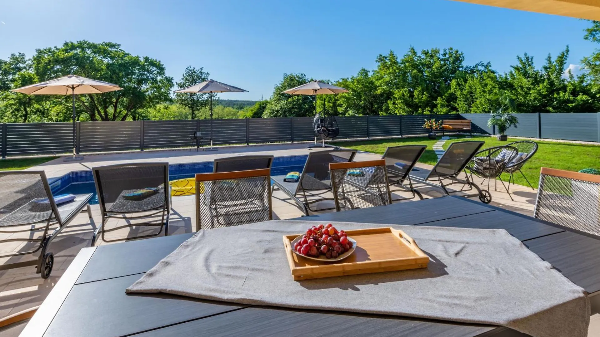 Villa Una, A Charming Villa Surrounded By Nature Vinez Holiday home